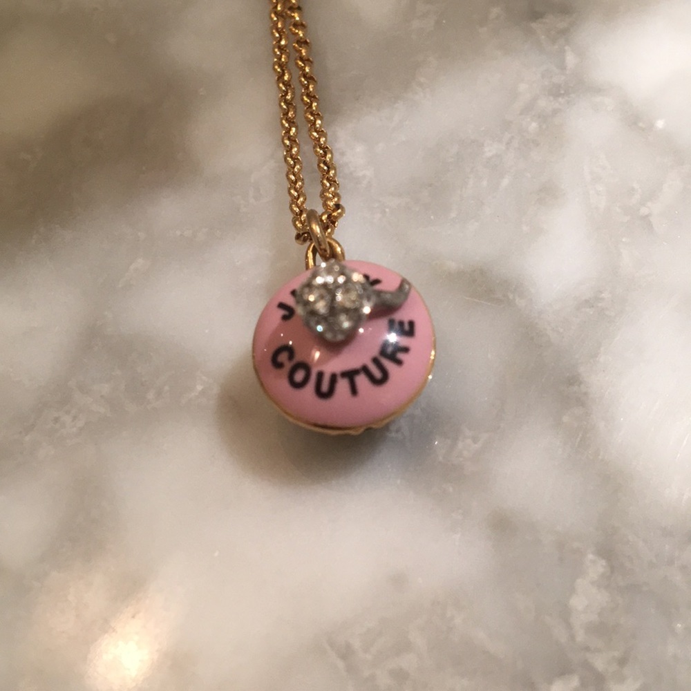 Juicy couture cupcake necklace